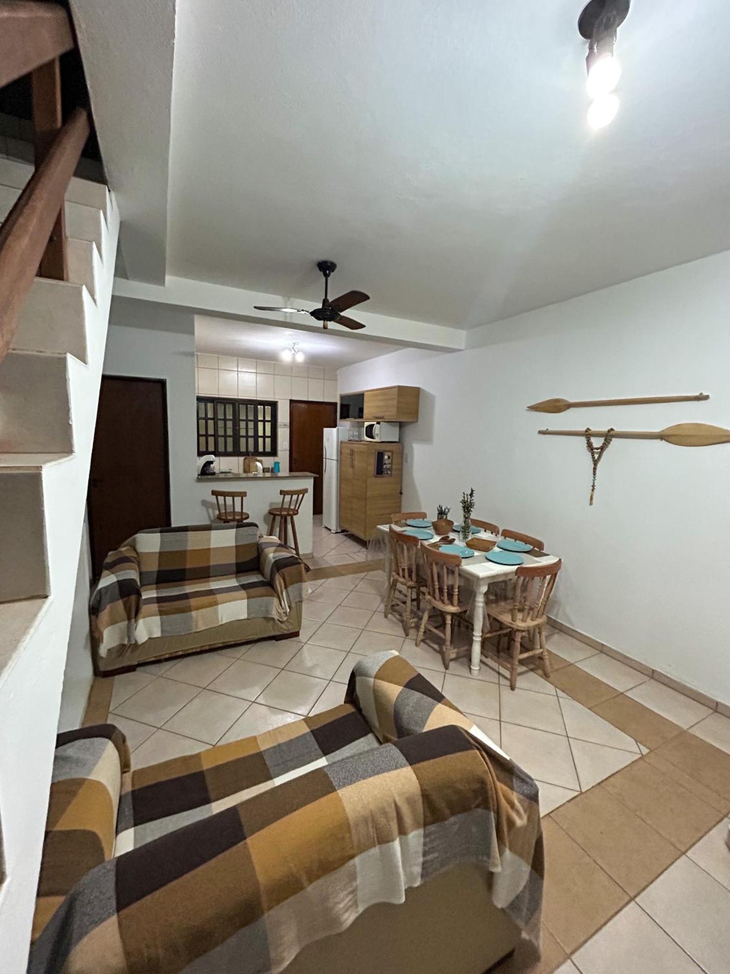 A 500 M Maranduba, Casa 2 Quartos Em