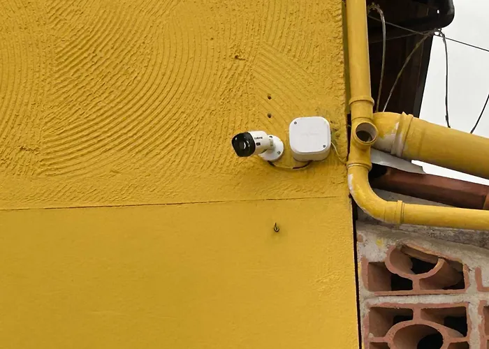 A 500 m Praia Maranduba, casa 2 quartos em Condomínio