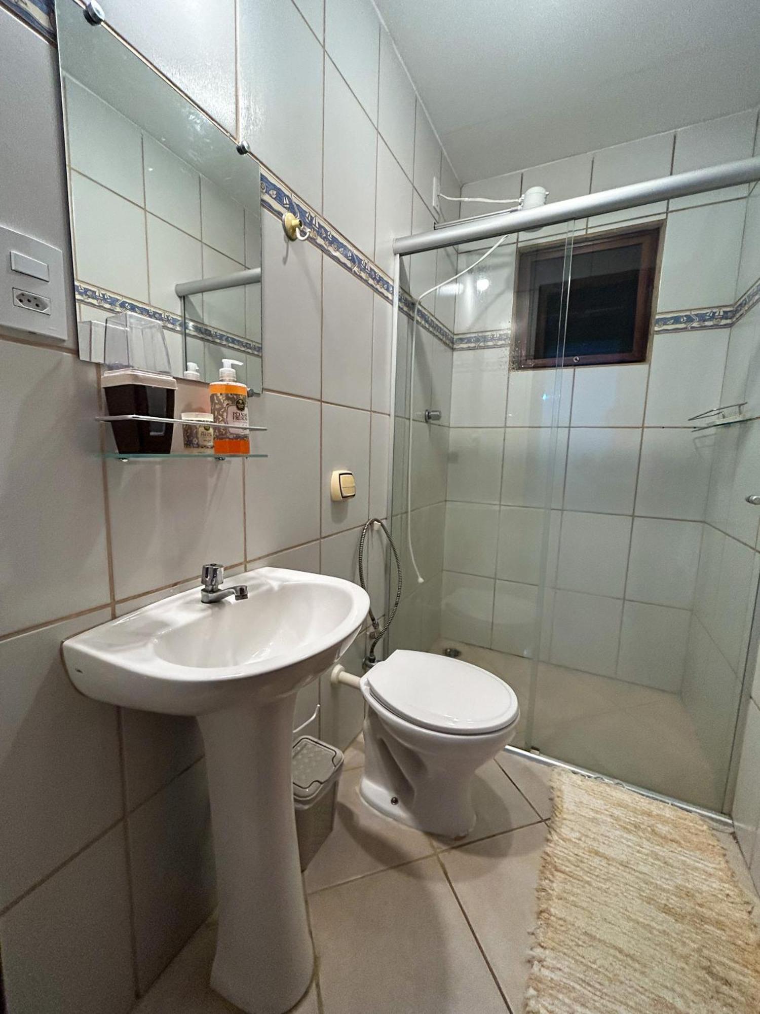 Сasa de vacaciones A 500 M Maranduba, Casa 2 Quartos Em *